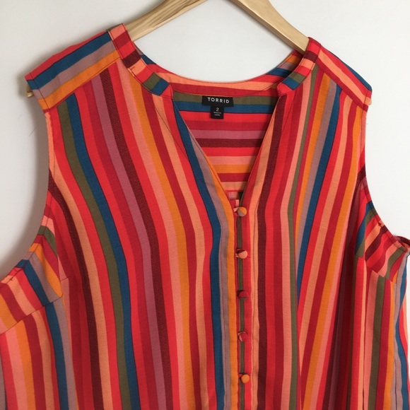 Torrid Womens Harper Gauze Top Size 2X Colorful Pink Strips Button Up Sleeveless - Picture 9 of 13